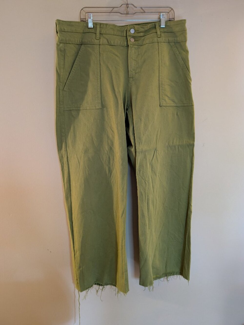 Women's Just USA Slim Wide Leg Longer Wide Hem Slit Pocket, Green, size 16